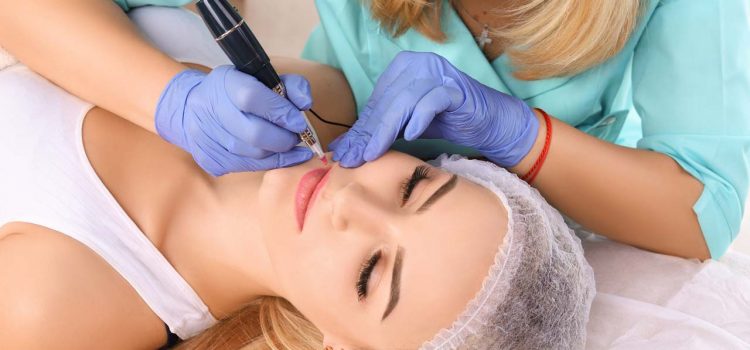 Lippen Permanent Make-up Kiel